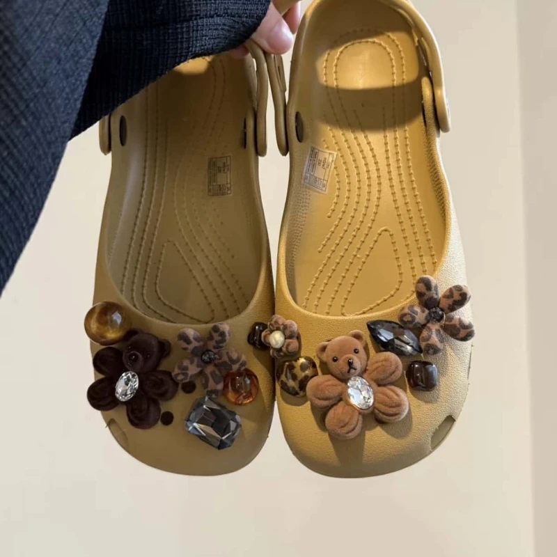 Conjunto de pingentes originais para sapatos femininos, estilo retrô com estampa de leopardo, pingentes de flores para sapatos, ursinhos fofos, decorações para sapatilhas, acessórios para sapatos