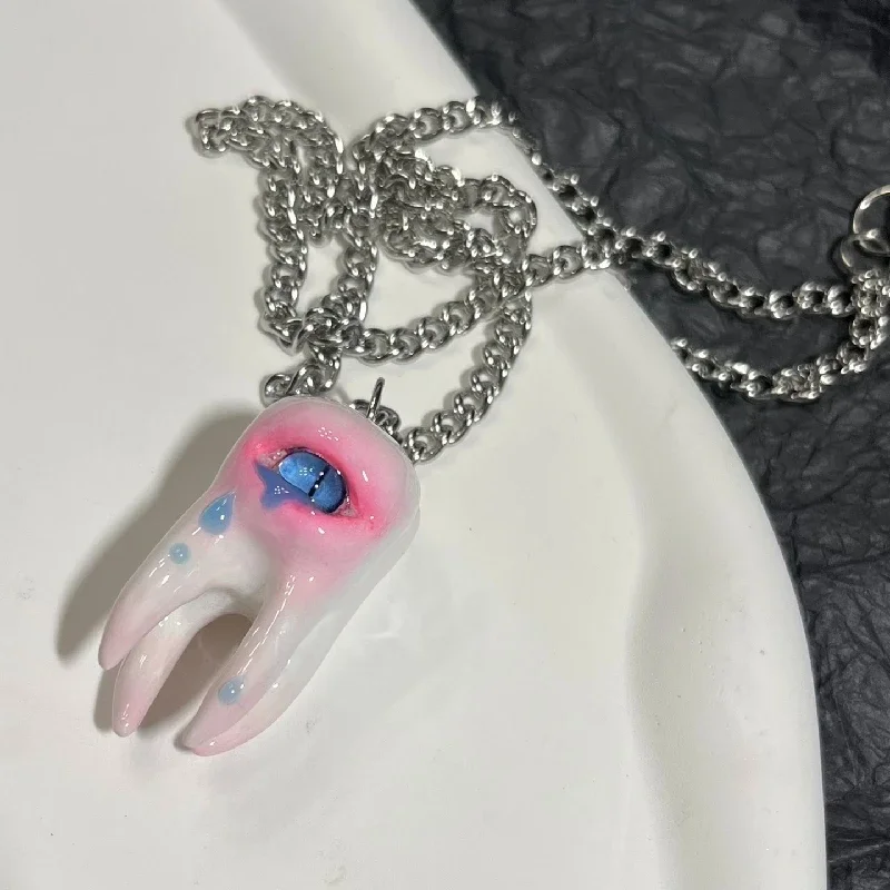 3016 Creative Handmade Crying Teeth Clay Necklace Dark Cthulhu Style Decoration Halloween Artwork Customized Birthday Gift