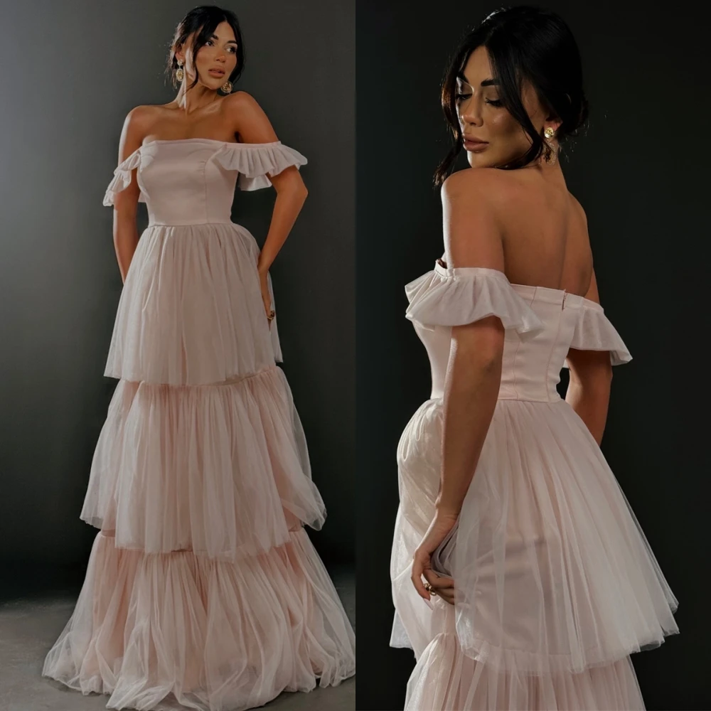 Vestido de noche de una línea de organza sin tirantes moderno personalizado Vestidos de fiesta con gradas elegantes Vestidos para ocasiones especiales con espalda abierta de lujo