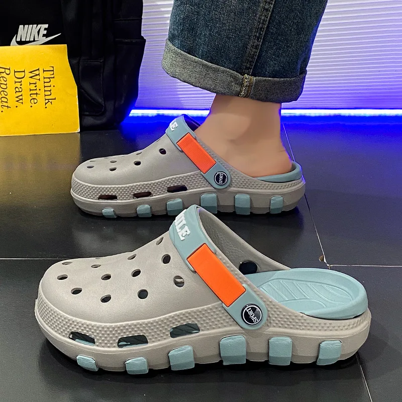 

Summer new sandals men's hole shoes men's travel bag head sandals beach shoes casual sandals