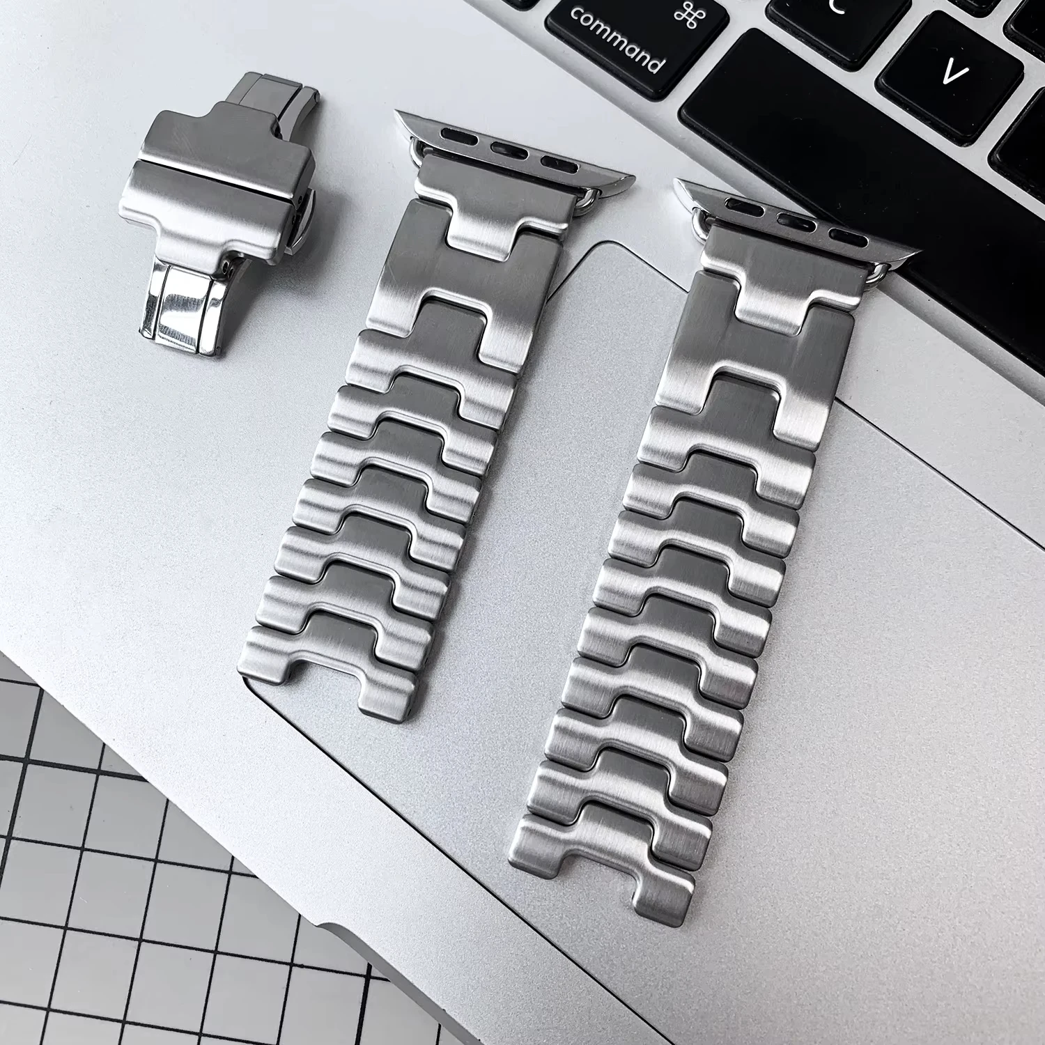 Stainless Steel Band for Apple Watch Ultra 3 2 Series 11 10 9 8 7 Metal Bracele for iWatch 49mm 46mm 42mm 40mm 41mm 44mm 45mm