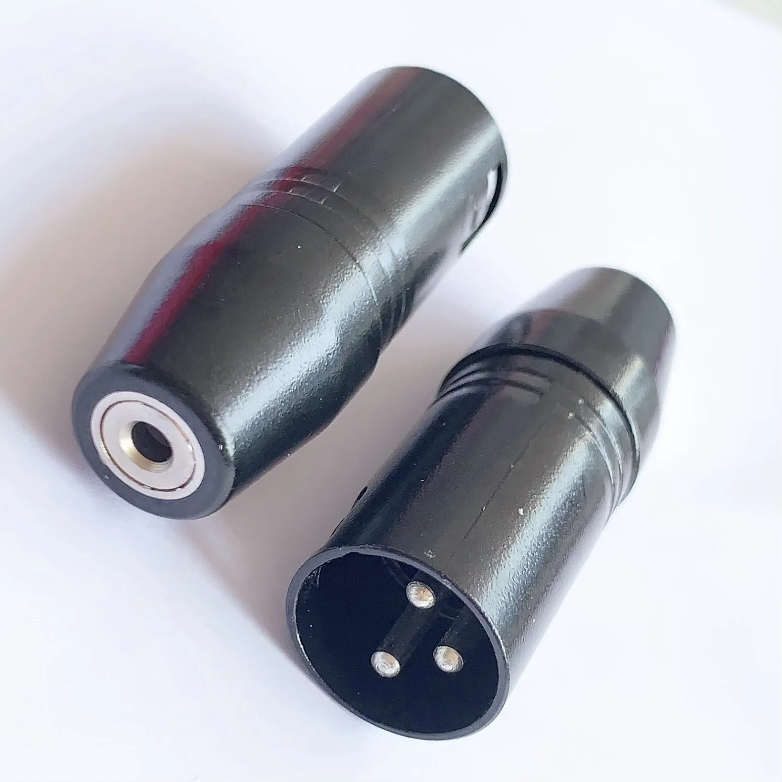Balanced XLR Male to 3.5mm Female Audio Adapter, Swiss Type Black Metal Connector for Microphone Mixer Sound Card
