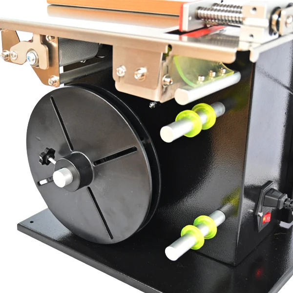 90 L type corner semi-automatic labeling machine for small box carton-self-adhesive tamper-proof desktop PLC paper labeling
