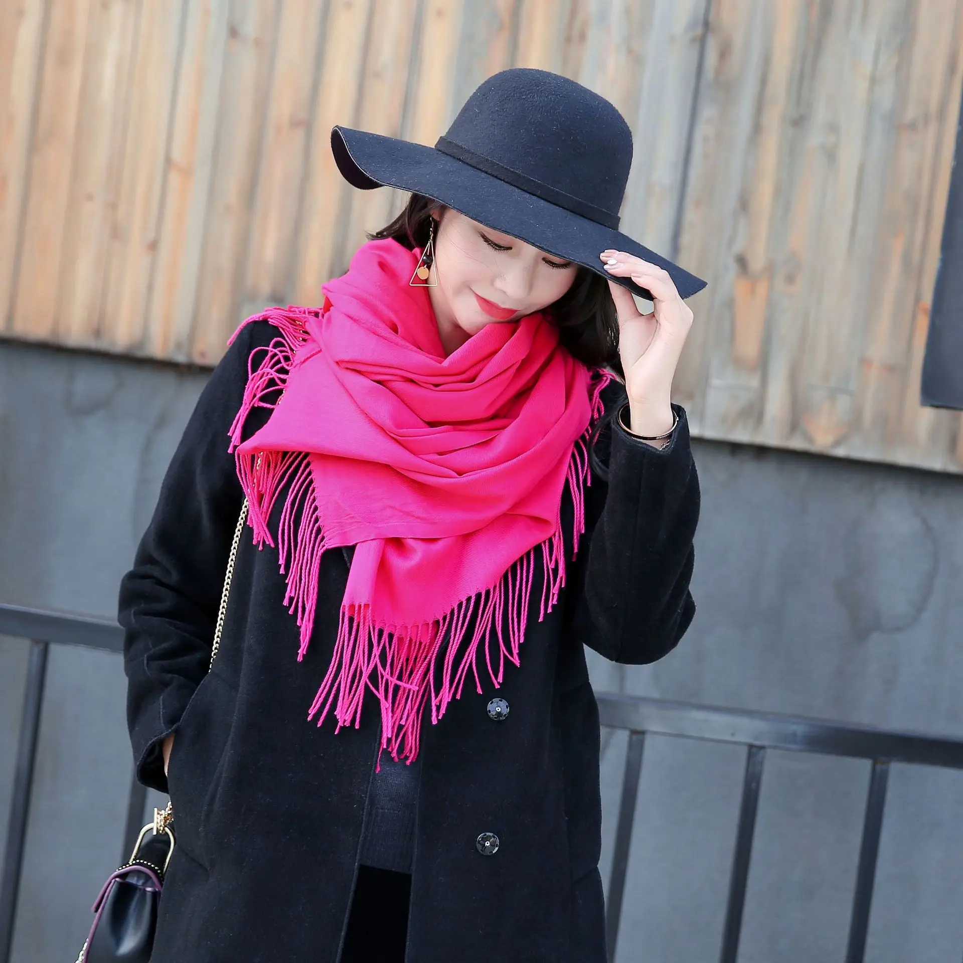 New Warm Solid Color Imitation Cashmere Scarf for Autumn and Winter Korean Version Women's Monochrome Tassel Shawl Elegant