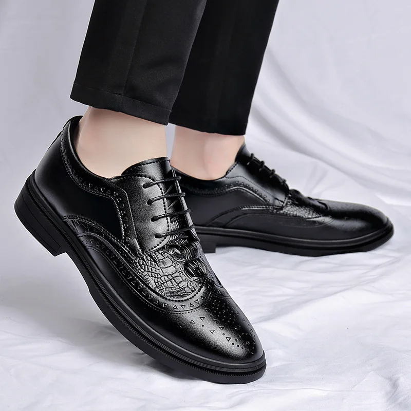 Cheap Men Classic Leather Shoes 2026Spring New Retro Crocodile Leather Business Casual Shoes Formal Wedding Party Man Dress Shoe