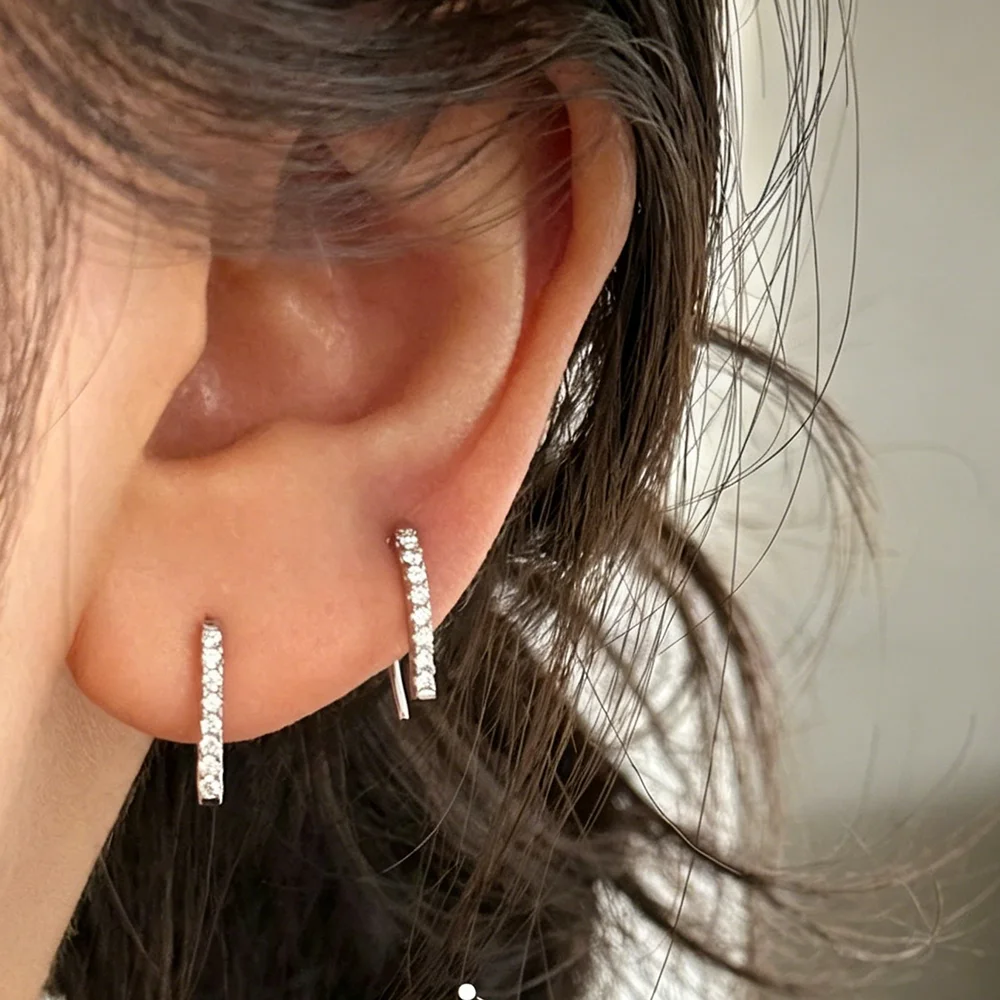 Luxury Simple Stud Earrings Silver CZ for Lady Daily Wear Ear Accessories Teens Low-key For Women Earrings Statement Jewelry
