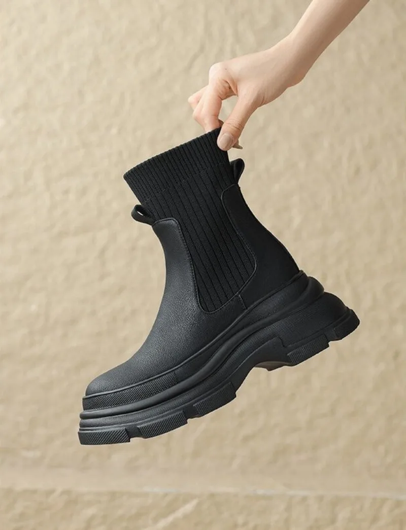 2026 Autumn New Style Ladies Round-Tip Tube-Sleeve Anti-Slip Short Boots, Fashionable and Versatile Knitted Patched Short Boots