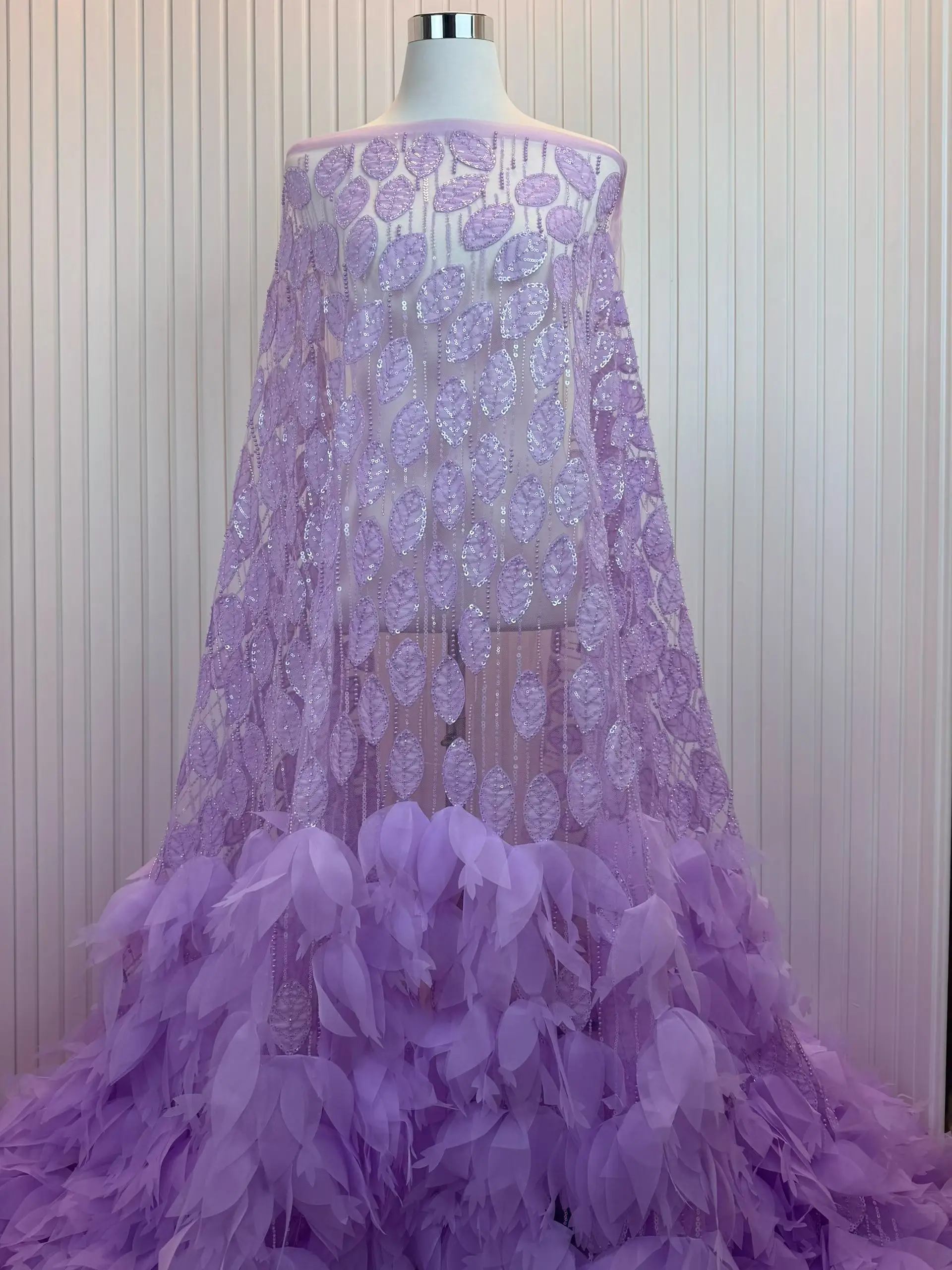 Luxury Beaded Lace Fabric Bridal Fabric High-end Wedding Fabrics French Nigerian Sequins 3D Feather Embroidered on Tulle 5 Yards