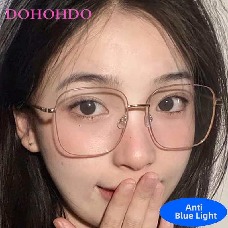 

Classic Luxury Brand Designer Retro Square Metal Eyeglasses Men Women Computer Anti Blue Light Glasses For Office Work Lentes