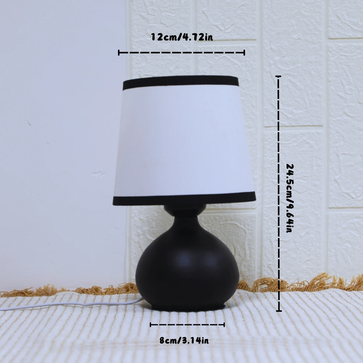 Modern linen art table lamp LED home lighting decoration table lamp suitable for bedroom lighting