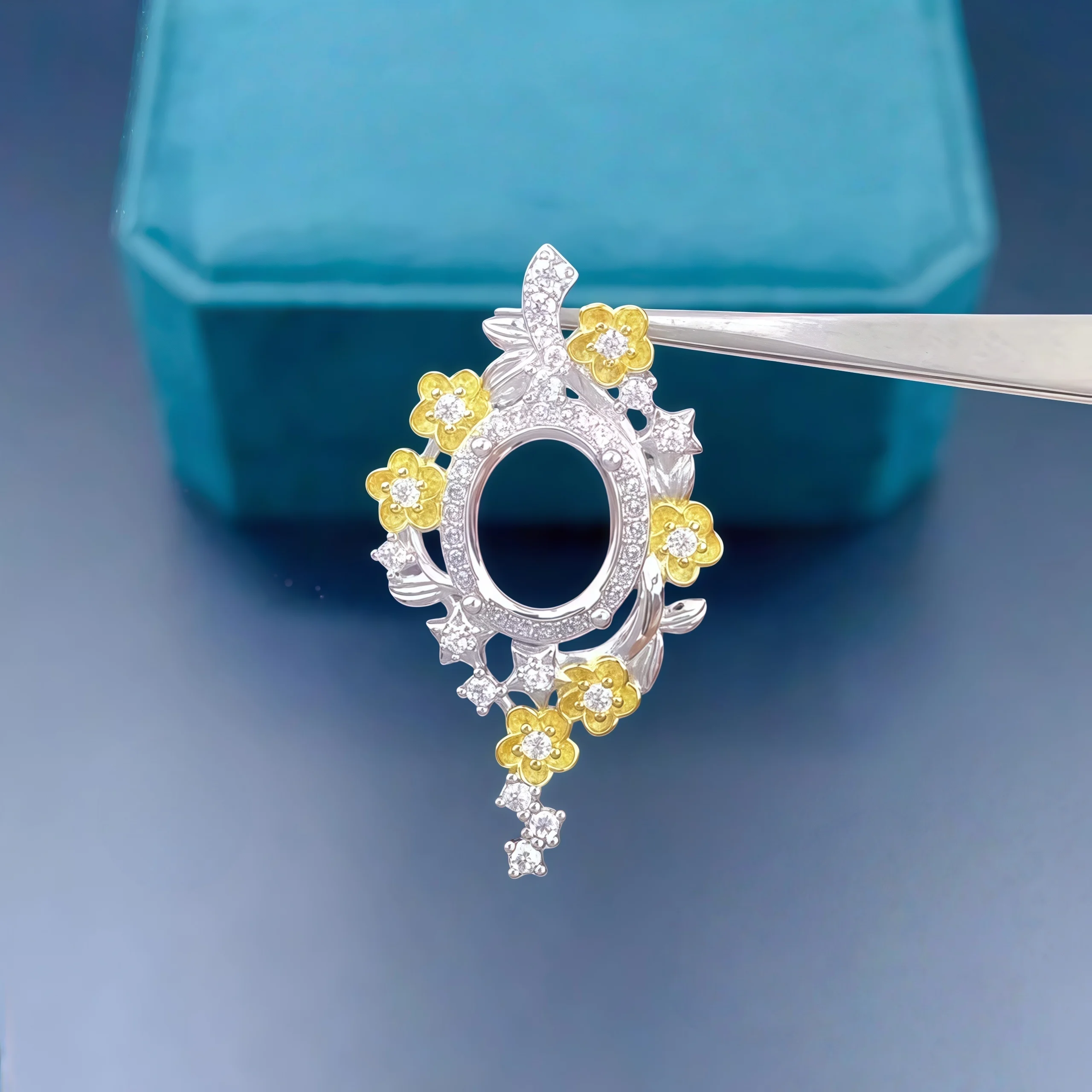 

Fashion DIY Empty Pendant Holder S925 Sterling Silver 8*10mm Ellipse Stone Fine Flower Design Charm Weddings Jewelry for Woman