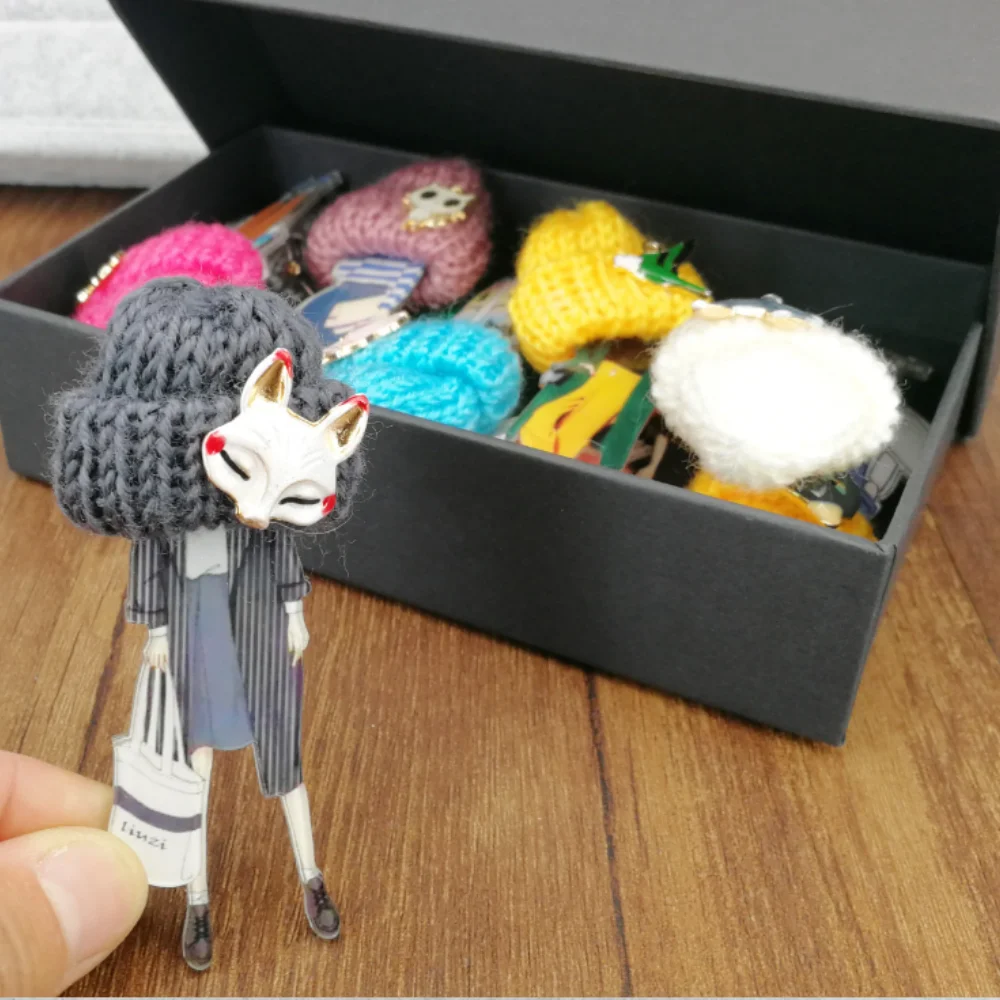 12pcs Fashion Brooch Pins for Woman Brooches Girls Cartoon Models Acrylic Brooches Kawaii Pompom Clothing Jewelry Accessories