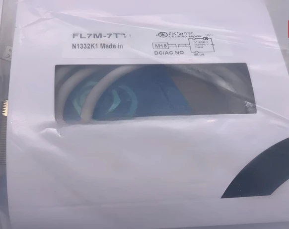 

FL7M-1P5D6-L5 FL7M-7D6H-901 Новый датчик приближения