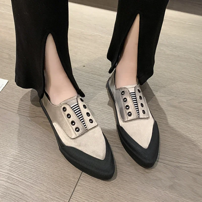 Women Sneakers New Spring Autumn Pointed Toe Cross-lace Rubber Sole Soft Bottom Casual Ladies Flat Vulcanize Sports Walk Shoes