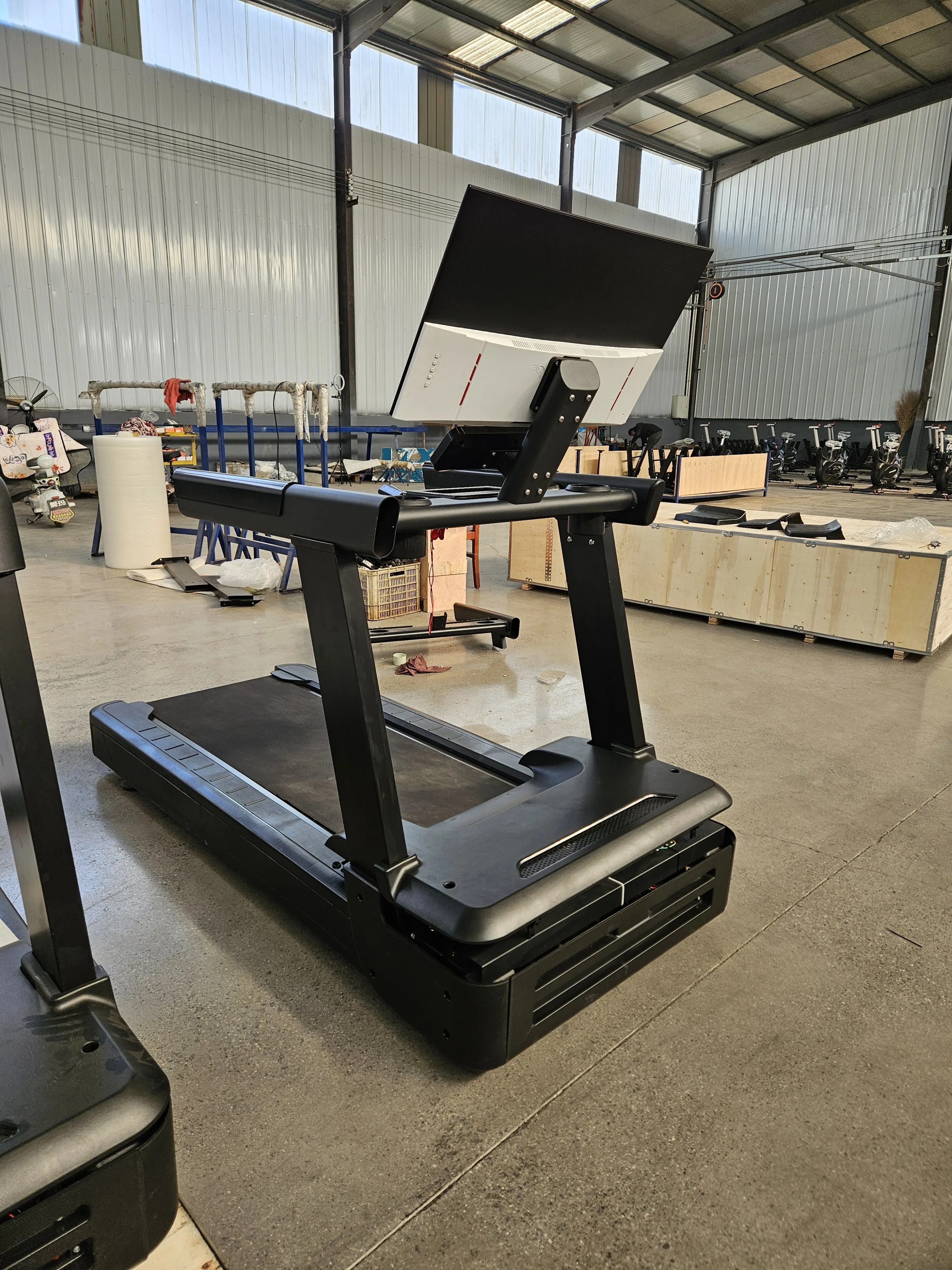 Multifunction Commercial And Home Use Electric Treadmill Walking Gym Machine