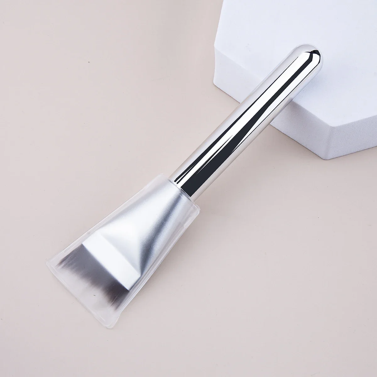 แปรงแต่งหน้ารองพื้น แปรงแต่งหน้ารองพื้นแบบครีมสำหรับมืออาชีพ แปรงแต่งหน้ารองพื้นแบบแบน เครื่องมือแต่งหน้ารองพื้นแบบครีม