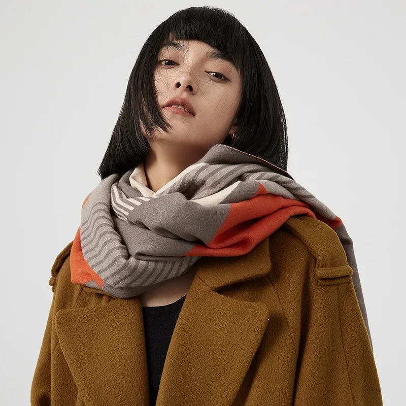 

Winter Cashmere Scarf Women's Luxury Plaid Cashmere Shawl and Scarf Women's Thickened Warm Scarf Women's Long Cloth Fanda