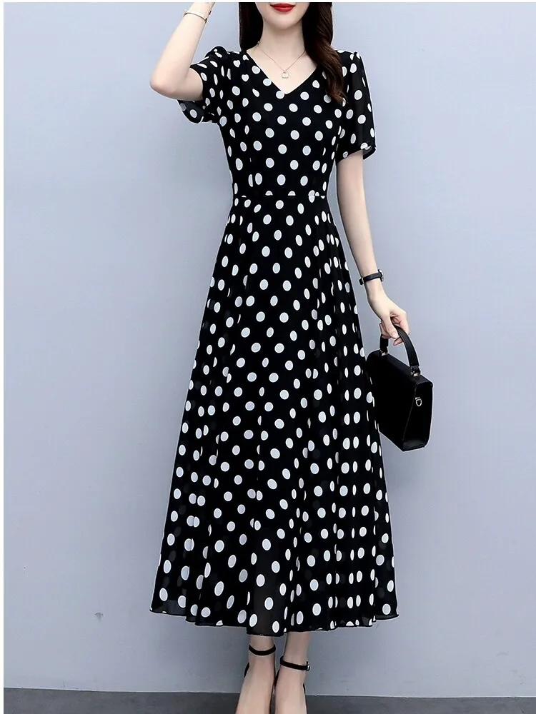 

Летнее женское платье больших размеров, черное шифоновое платье в горошек с V-образным вырезом, коротким рукавом, длинное, в корейском стиле, для повседневной носки