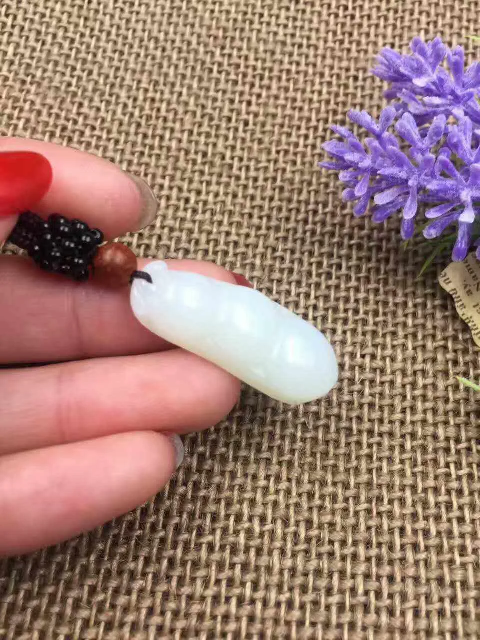 Exquisite Hetian Jade  Fortune Beans  Four Seasons Peaceful Jewelry Pendant P0016