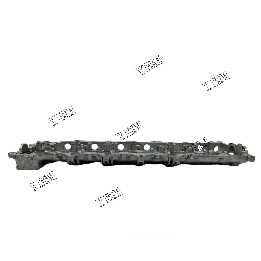 J08C CYLINDER HEAD CAMSHAFT CARRIER HOUSING 11103-E0230 COMPATIBLE WITH HINO ENGINE.