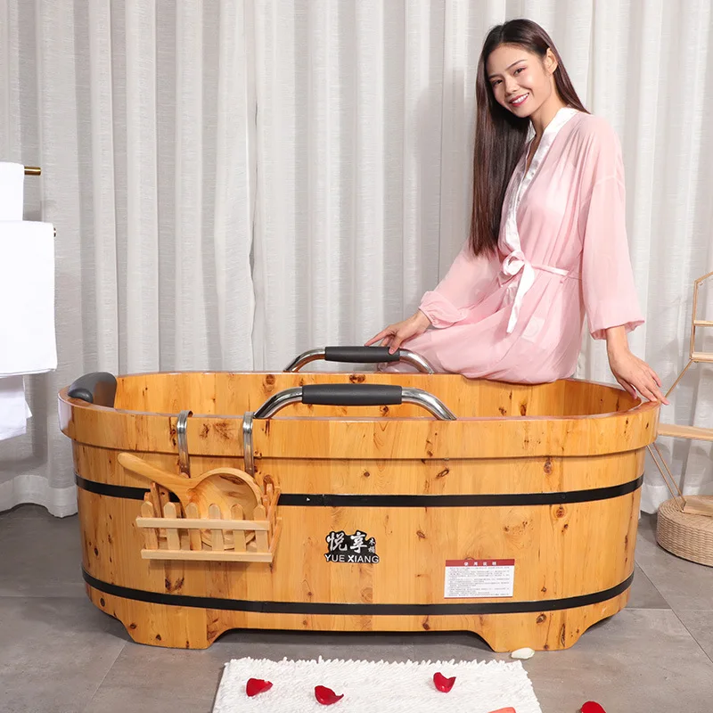 Customized cedar wood bucket the elderly short armrest solid wood bath bucket