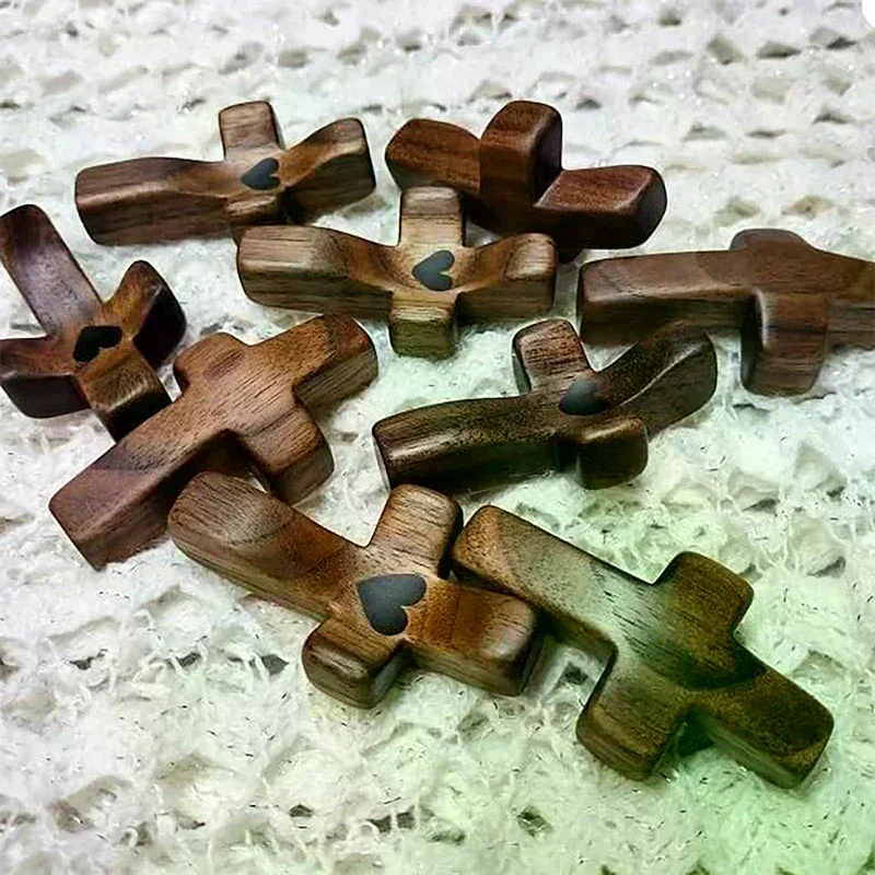 HOT!1pc Wooden Crucifix Comfort Holding Cross Pocket Small Size Handheld Christian Prayer Cross Stress Relief Encouragement Gift