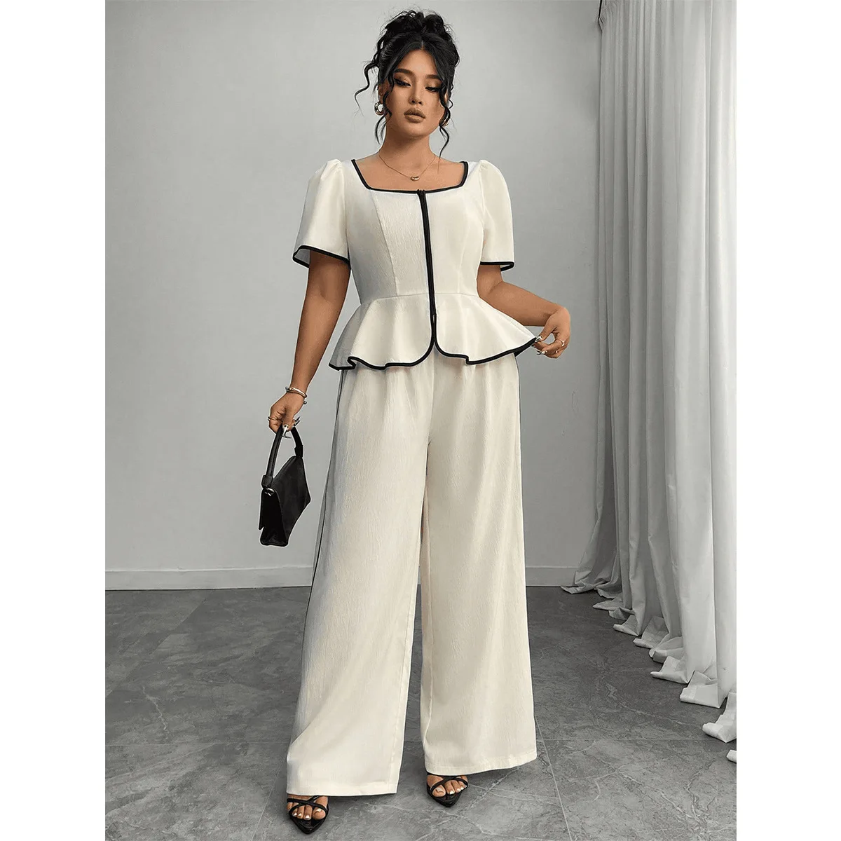 Plus-size French-style Square-neck Two-piece Set With Contrasting Edges, Featuring A Waist-cinching Ruffled Top And Wide-leg