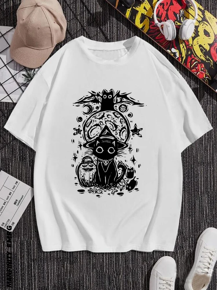 Cute Magic Cat Print O-neck Short-Sleeved T-shirt Women Ins Fashion Trend Couple Versatile Loose Y2k Top Women T-shirt