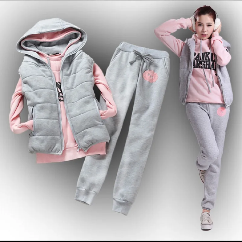 Autumn and winter new Fashion women suit women\'s tracksuits casual set with a hood fleece sweatshirt three pieces set