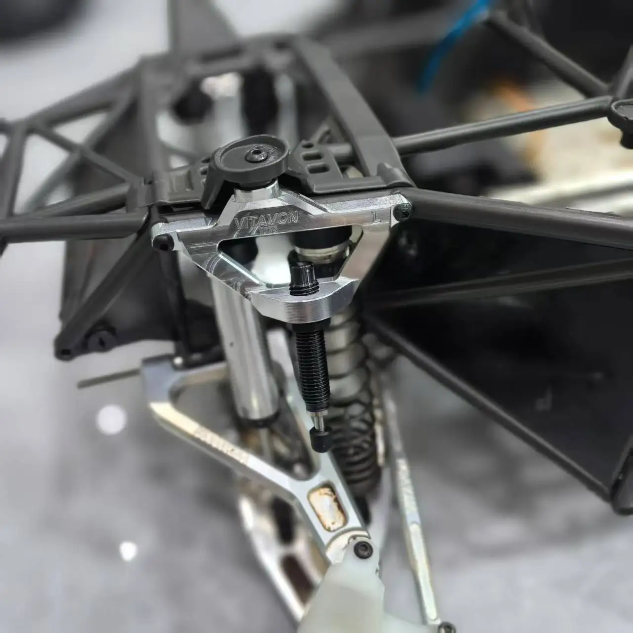 VITAVON UDR CNC Alu7075 Front chassis Reinforcement Adjustable Buffer Mount For Traxxas UDR 1/7
