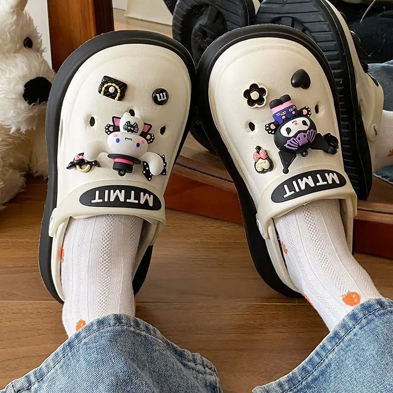 Sanrio รองเท้าสวนฤดูร้อน Kuromi Kawaii รองเท้าแตะ Hello Kitty รองเท้าแตะการ์ตูน Cinnamoroll อะนิเมะรองเท้าแตะหวานคนรักแฟชั่นใหม่