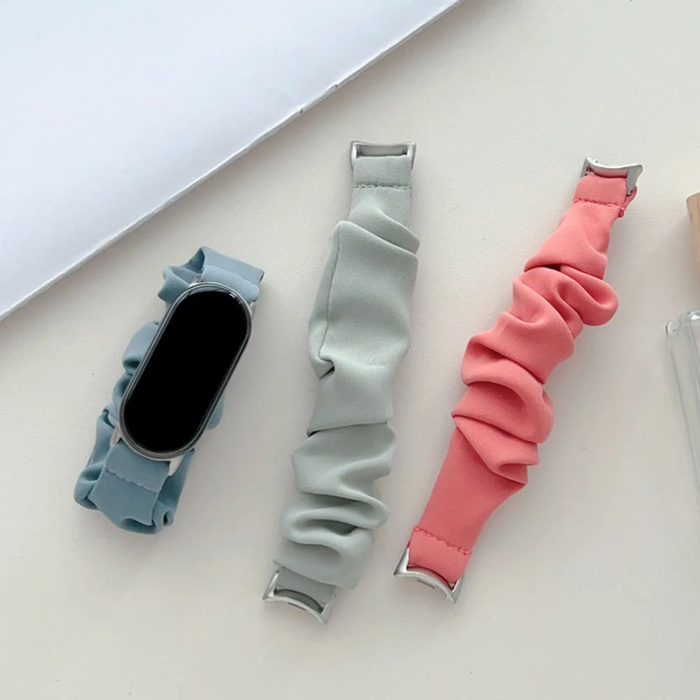 حزام Scrunchie لـ Xiaomi Mi Band 10 8 9 سوار معصم ذكي للنساء سوار ساعة أنيق لـ Xiaomi Smart Band 8/9/10 مرن