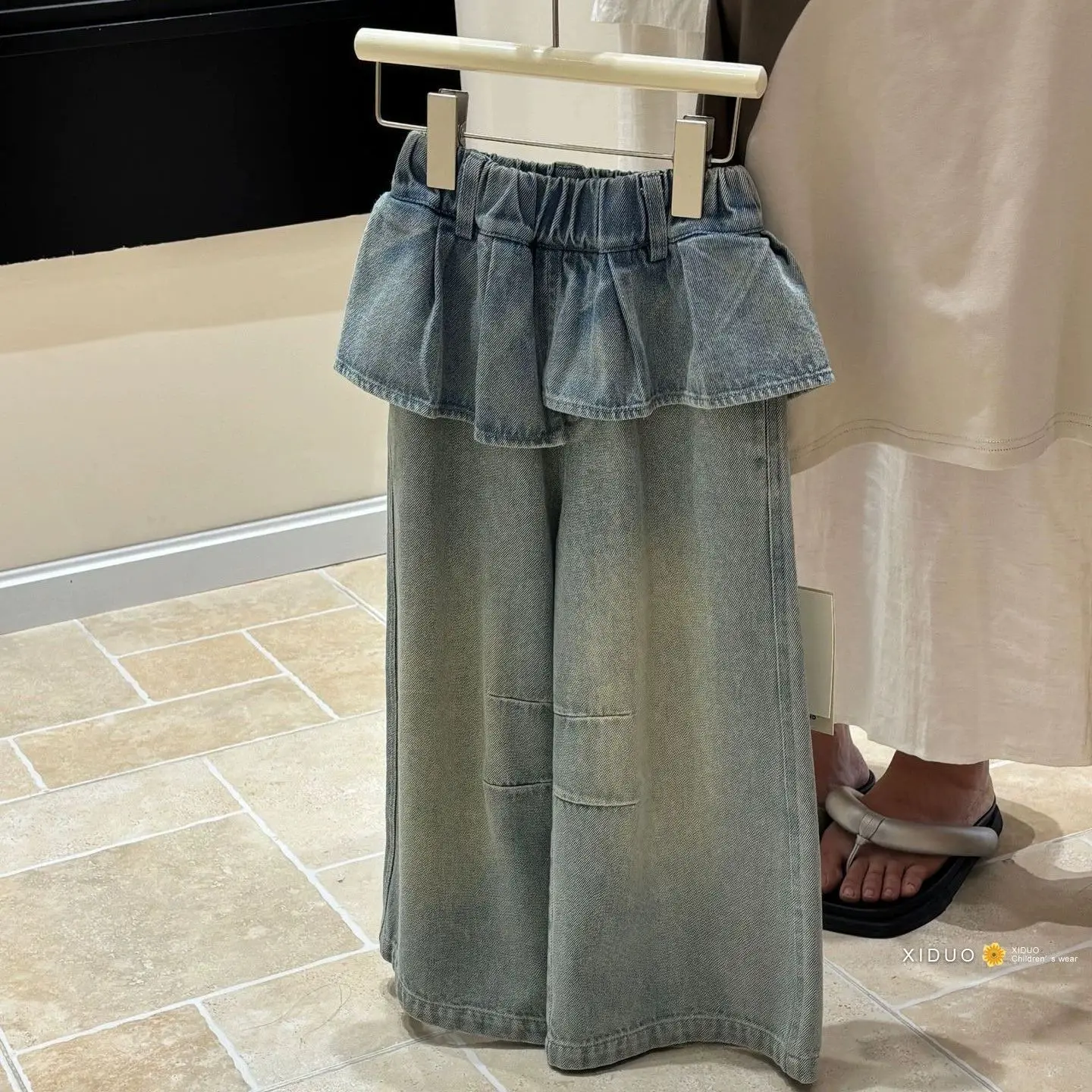 

Girls' Jeans 2025 Autumn New Style Children's Stylish Cute Design Fake Two Piece Lace Fart Curtain Casual Pants