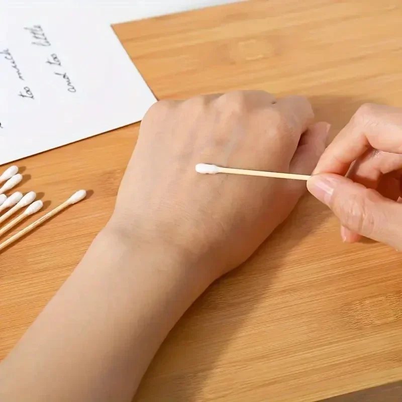 Wholesale 2000/1000pcs Unscented Cotton Wooden Stick Makeup Swabs Double-Headed Removal Cleaning Ear Cotton Swabs