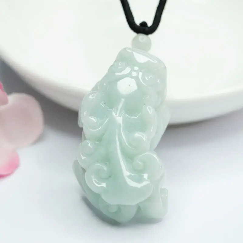 Jia Le/ Natural Burmese A Jade Light Green Lucky Pixiu Necklace Pendant Fine Jewelry Fashion Accessories Men Women Couple Amulet