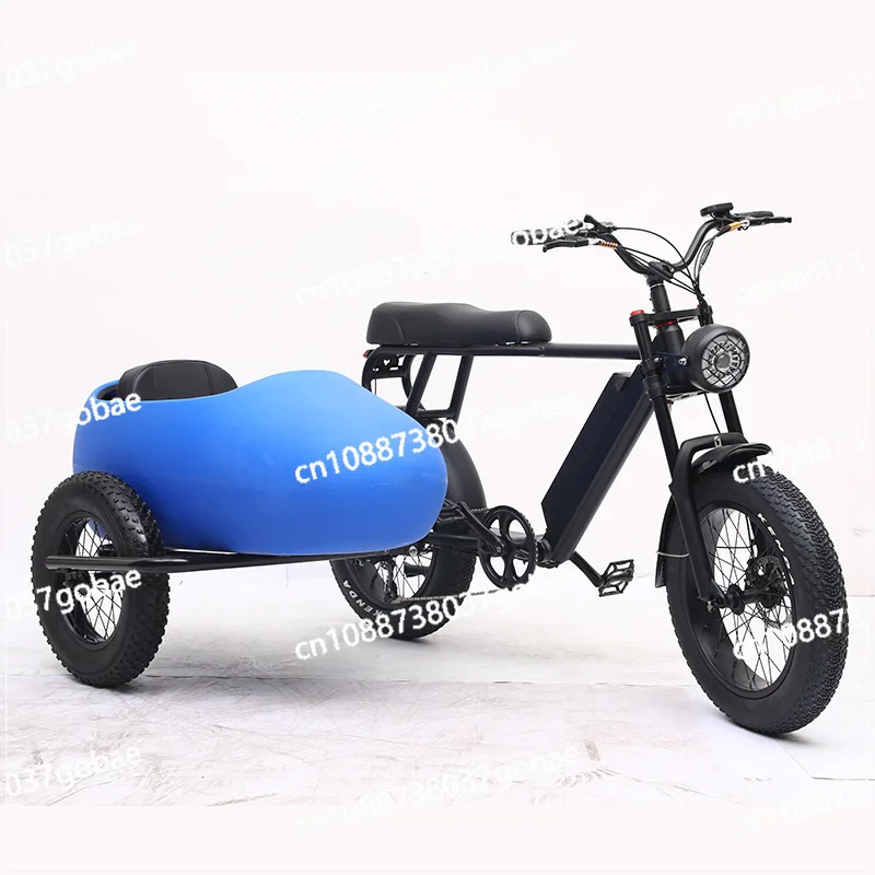 

Windshield Can Be Installed on The Side of Electric Bicycle