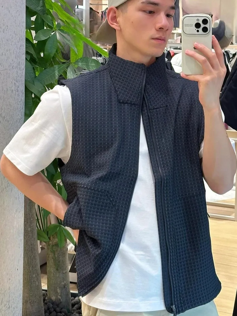 High-End Texture Breathable Bio-Based Lightweight Quick-Drying Outdoor Stand Collar Vest Men's Fashion City Style Spring Season