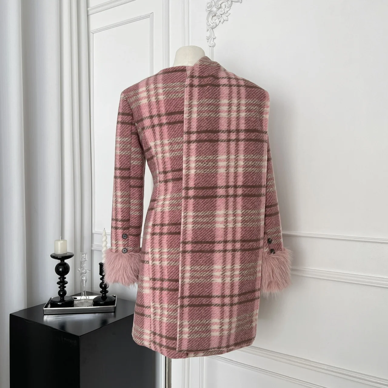 KWTX 2025 معطف نسائي جديد 100% صوف مزدوج الصدر منقوش كولوربلوك الخصر مقصوص الفراء تقليم سميكة الشتاء أنيقة عادية #3