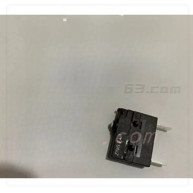 For CFMOTO 150 250 400NK 650NK MT TR GT    Front Brake Light Switch