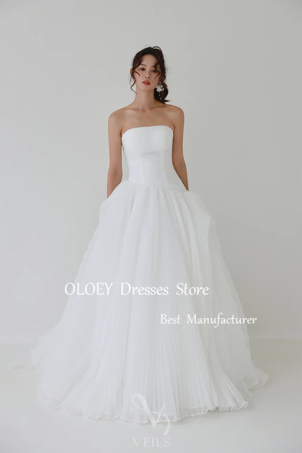 OLOEY Elegant Ivory Strapless ชุดแต่งงานสายเกาหลีถ่ายภาพแขนกุดชุดเจ้าสาวความยาวชั้น Custom Made Corset