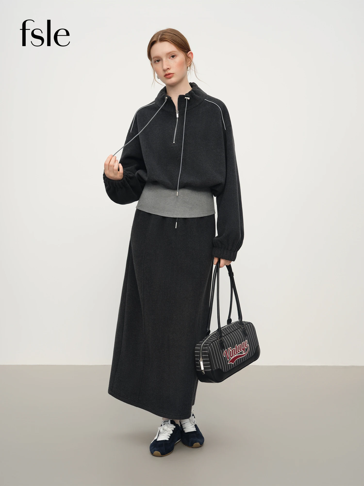 

FSLE Vintage Relaxed Color Block Turtleneck Jacket Straight Skirt Set for Women Winter 2025 New Arrivals Skirts Hoodie Sets
