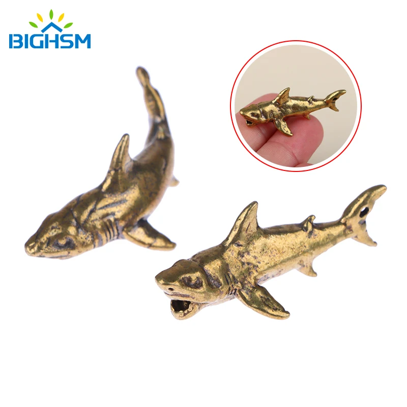 1Pc Solid Brass Shark Animal Figurines Miniatures Desktop Ornament Home Decoration Crafts Vintage Keychain Pendant Jewelry Gift