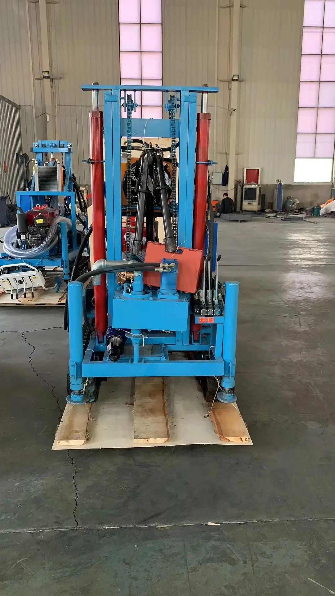 수중 시추기 디젤 유압 크롤러 150m 200m 250m 고성능 휴대용 맞춤형