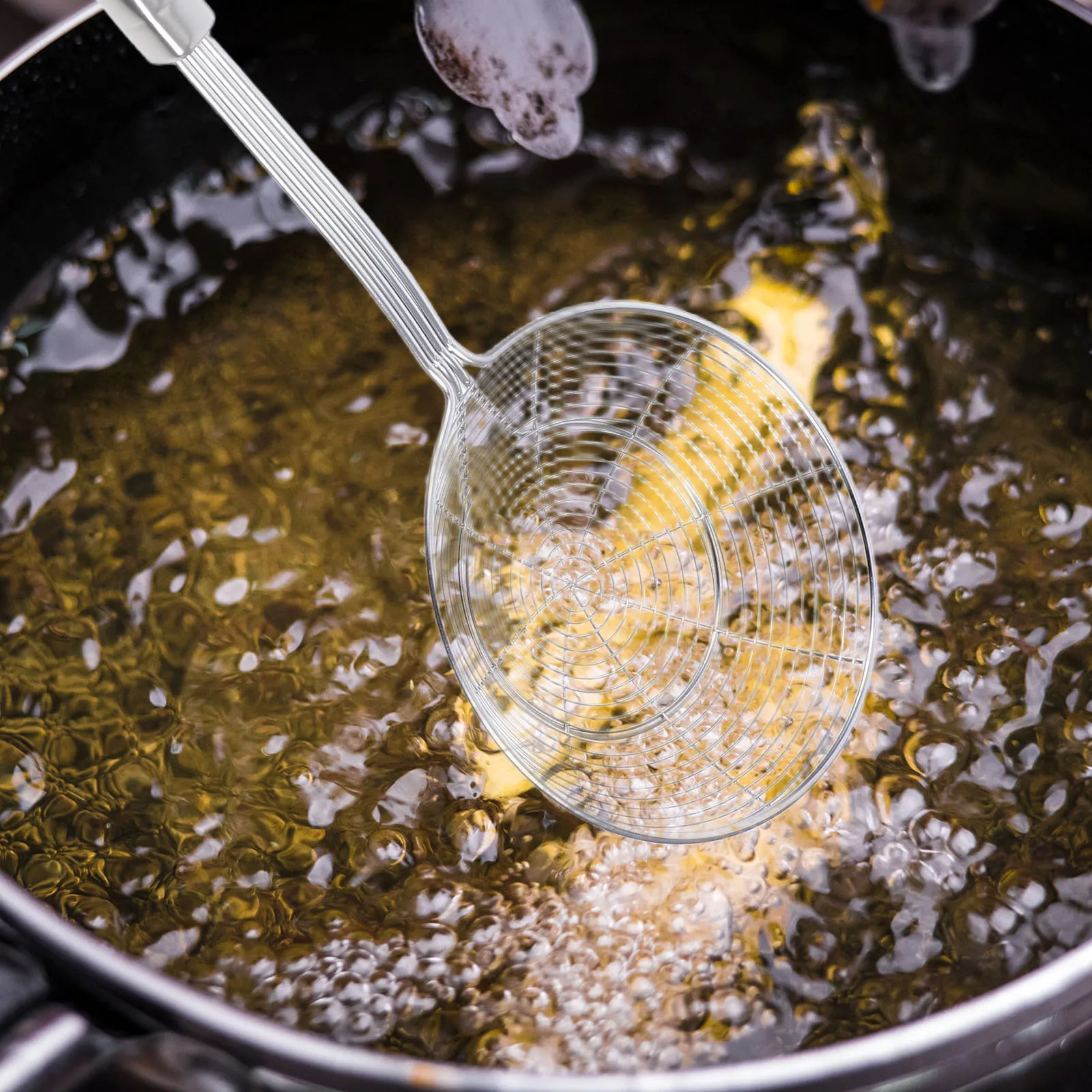 

Stainless Steel Hot Pot Colander Noodle Filter Fry Strainer Boiling Basket Deep Frying Tools Oil Filter Mesh Colander Kitchen