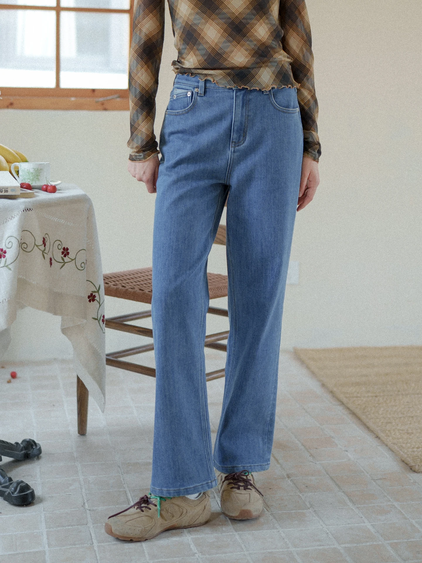 

Classic Blue Cotton Wool High Waist Straight Leg Jeans Thin Fleece Versatile Long Pants French Style Stone Washed Denim Ladie...