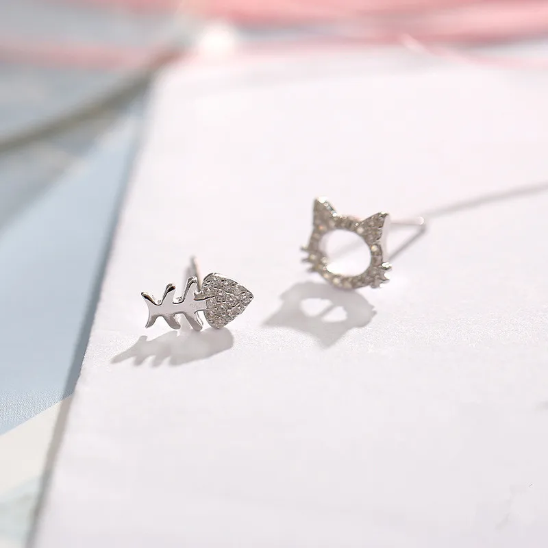 925 Silver Plated Asymmetry Crystal Cat Fish Stud Earring For Women Girls Birthday Party Jewelry E393