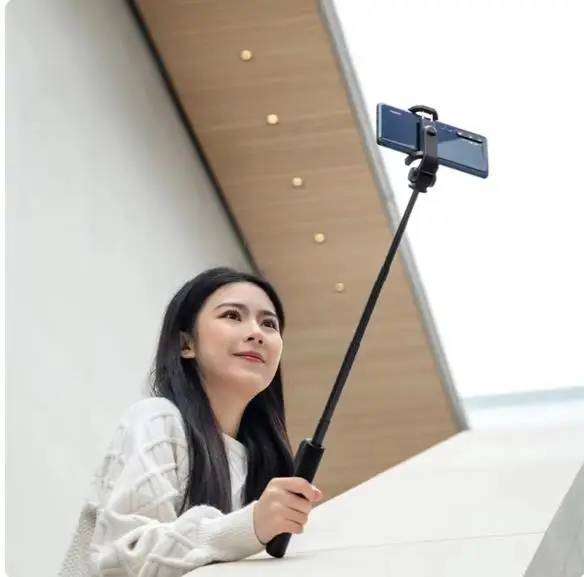 Xiaomi Mijia Zoom tripod selfie stick with Bluetooth remote control, folding and retractable, suitable for Android system