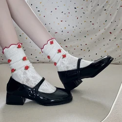 Retro czerwona buty Mary Jane kobiety grube obcasy klamra na kostce buty Lolita kobieta Student francuski kwadratowy obcas płytkie usta pojedynczy but