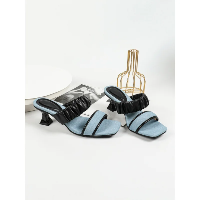 Blue Denim Slippers Women Pleated Belt Sandały Damskie Square Open-Toe Sapatos Femimino Wine Glass Mid Heels Summer Concise Lady