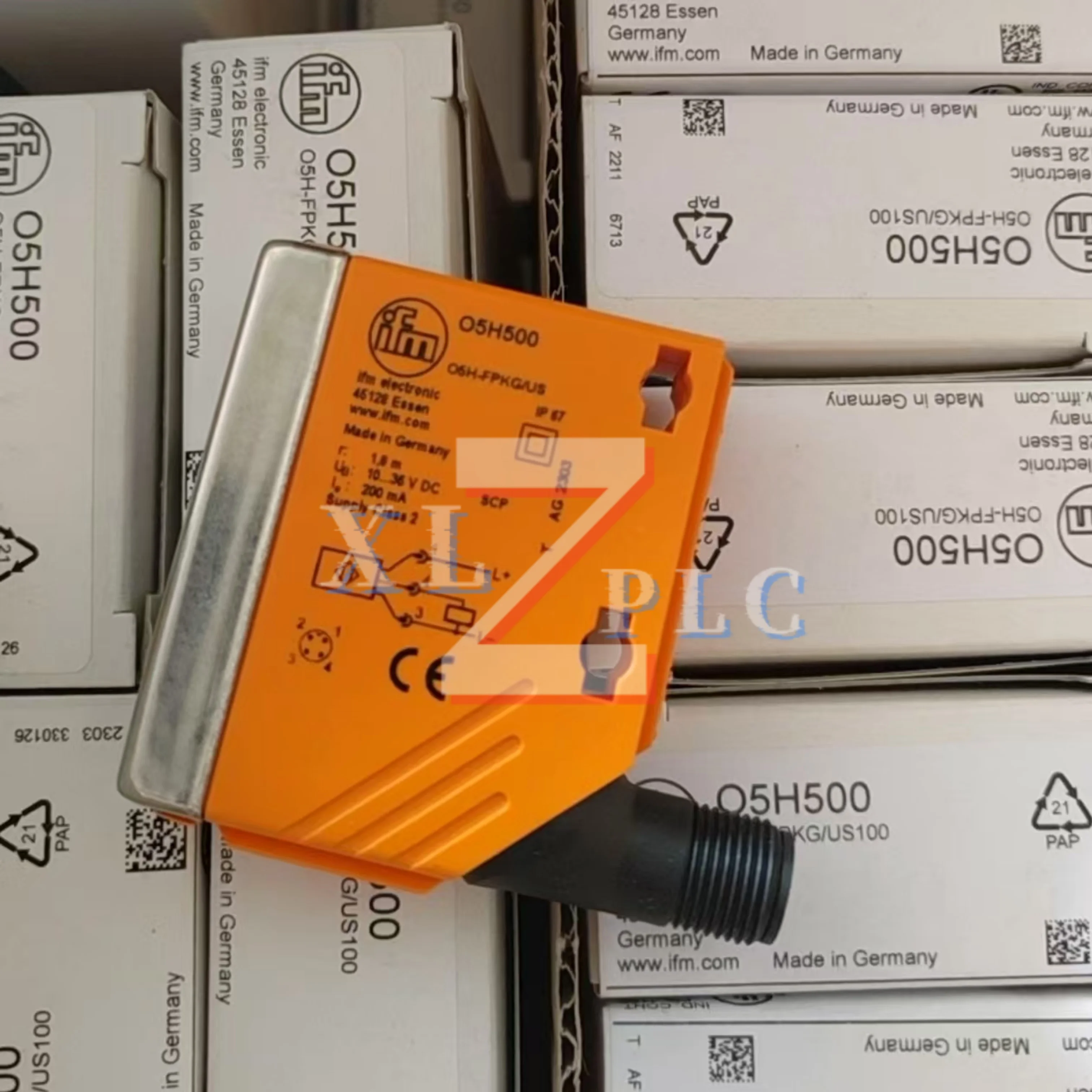 

O5D100 O5H500 Laser Sensor new original